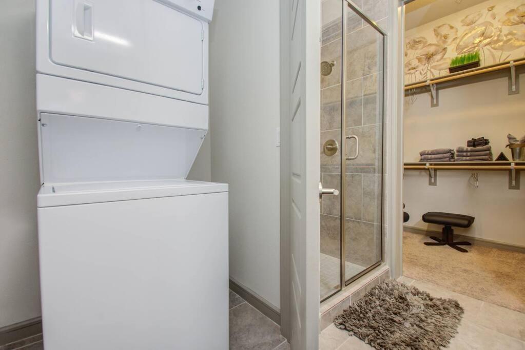 Best 5* Luxury Living Downtown Kingbed Suite Houston Exteriér fotografie